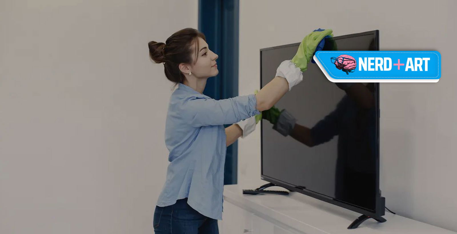 How To Clean Samsung TV Screen? Nerd Plus Art